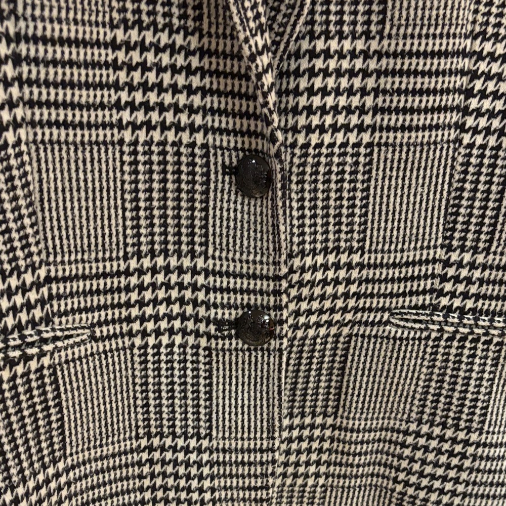 Ralph Lauren Women's Houndstooth Blazer in Black and White - Picture 3 of 4